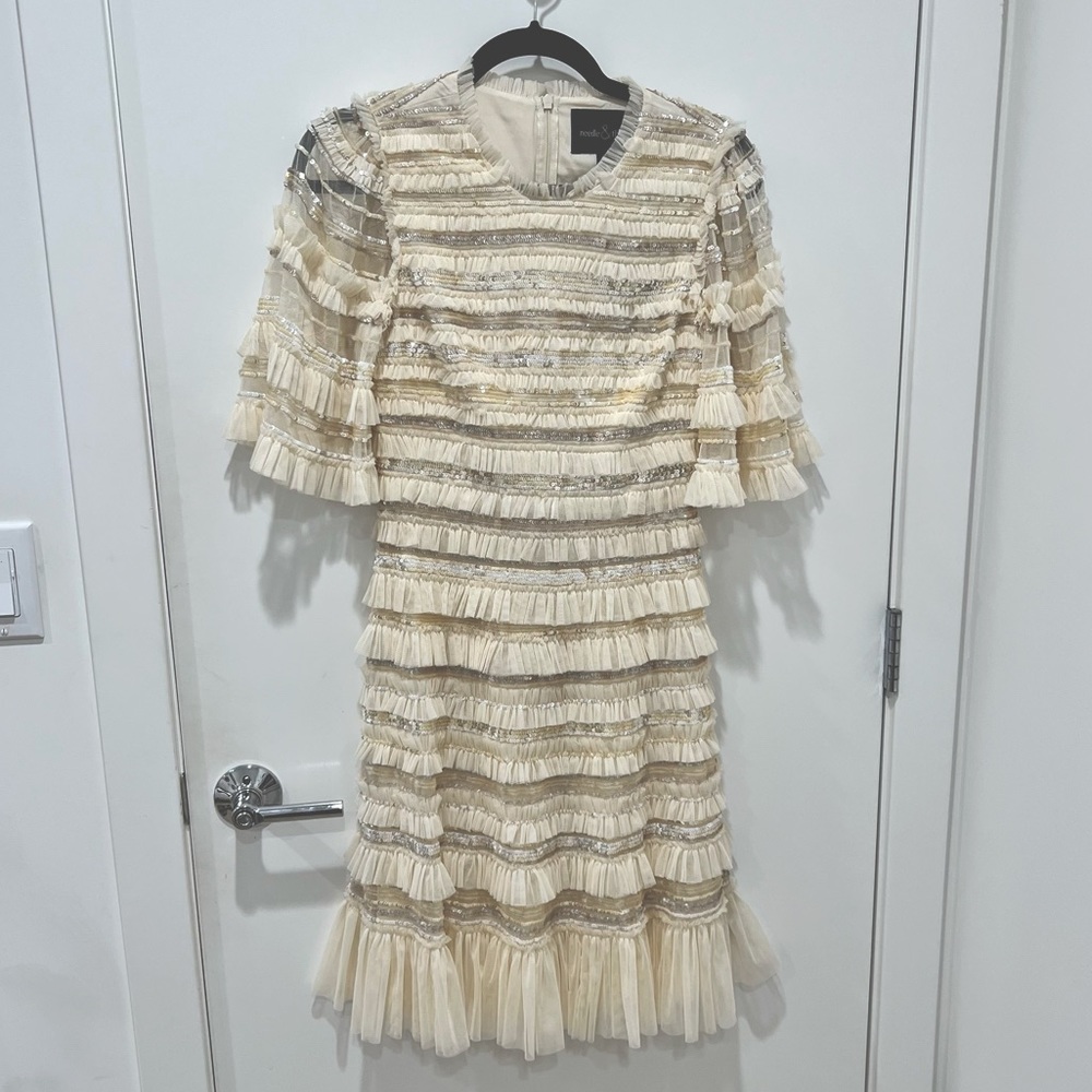 NWT Needle and Thread Nancy Frills Mini Dress in Champagne / Ivory, size 4 - Picture 3 of 6